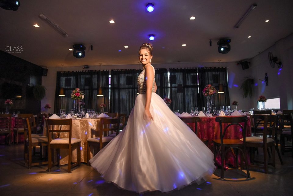 SWEET FIFTEEN ROBERTA