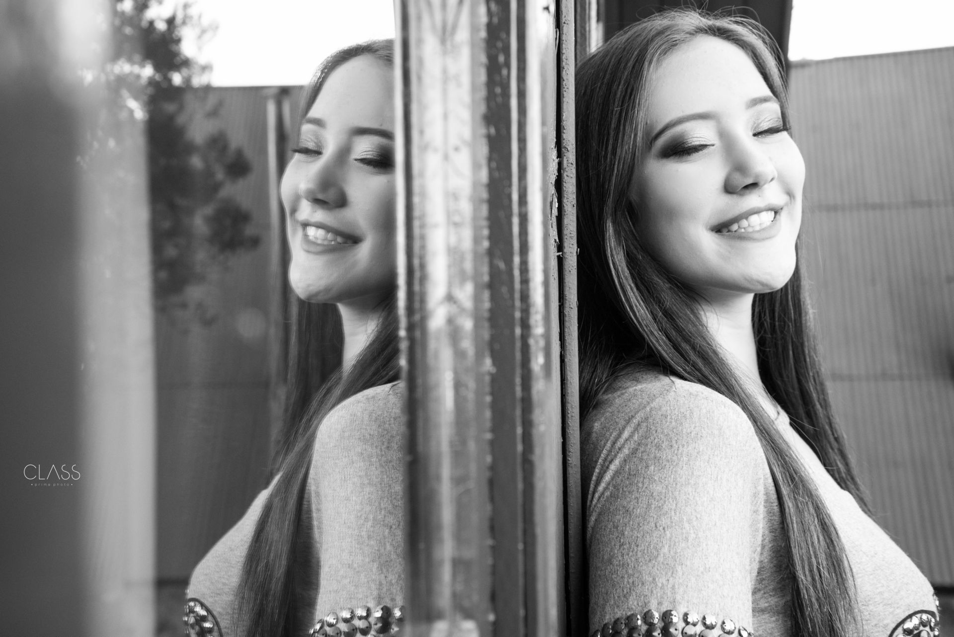 Foto SWEET FIFTEEN IRIS - Imagem 9